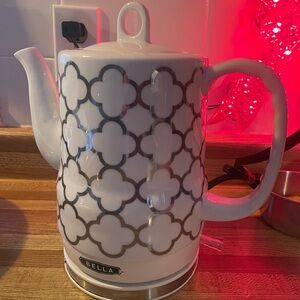 Bella White and Gray Ceramic Electric Kettle